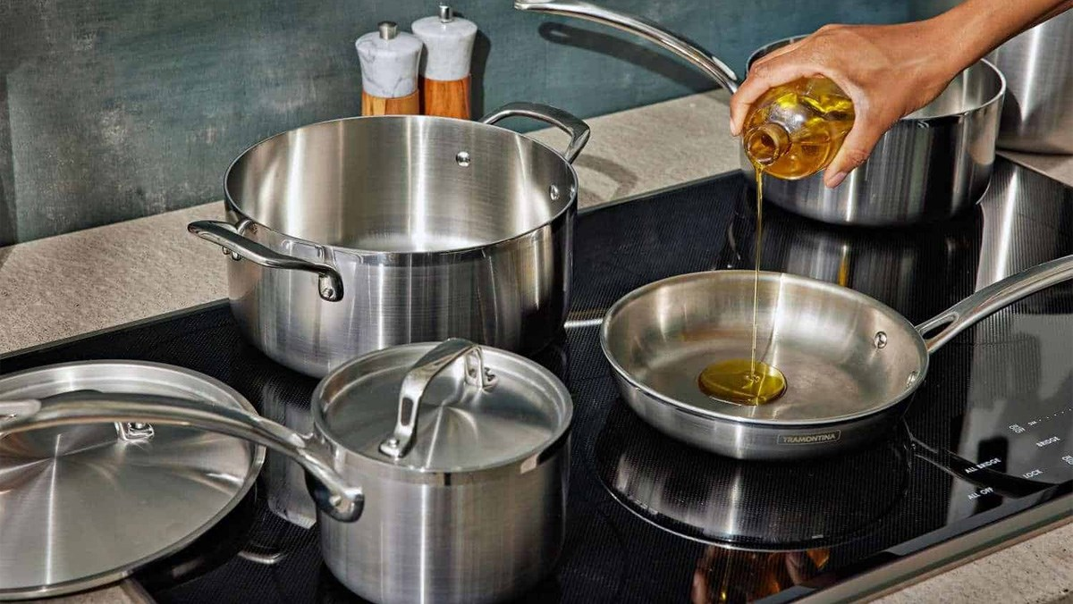 Inox nhìn chung chống ăn mòn khá tốt, tuy nhiên, chúng vẫn có thể bị gỉ