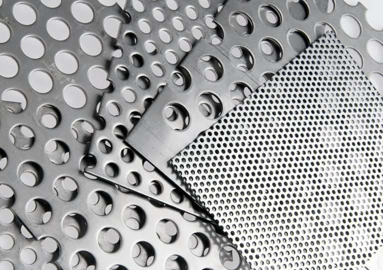 Tấm inox đục lỗ vô cùng hữu ích cho các công trình xây dựng